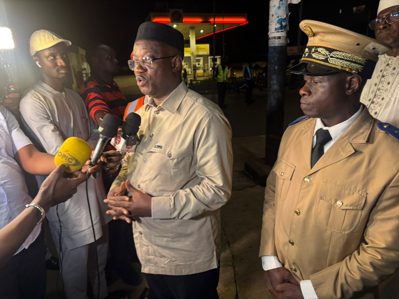 Éclairer pour mieux servir : 1 250 lampadaires offerts par le PMU Mali